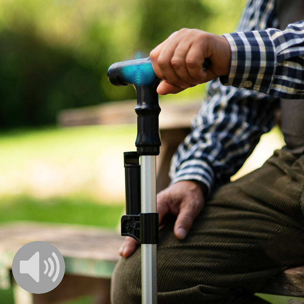 Extendable Walking Stick with LED, Alarm and Grabber Hannde
