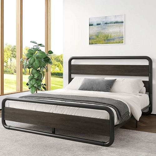 King Heavy Duty Round Metal Frame Platform Bed with Black Wood Panel