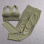 Women's Seamless Yoga Set - 2-Piece Workout Outfit