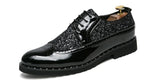Mens Dress Shoes Golden glitter Brogue Formal Shoes Men Elegant Patent Leather Flats Oxford Footwear Lace Up Pointed