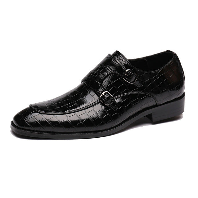 2020 Men Dress Shoes Handmade Personality trend Paty Leather Wedding Shoes Men Flats Leather Oxfords Formal Shoes