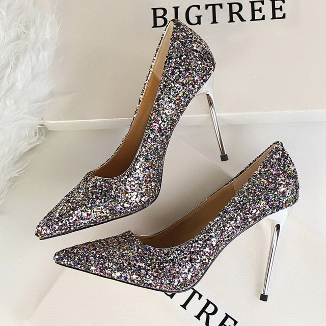 Rhinestone Women Shoes Sexy High Heels Pointed Women Shoes Pumps Women Heels Bling Bridal Wedding Shoes Ladies Plus Size 42 43