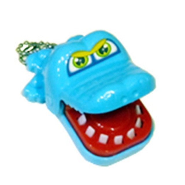 2020 Hot Sale New Creative Small Size Crocodile Mouth Dentist Bite Finger Game Funny Gags Toy For Kids Play Fun