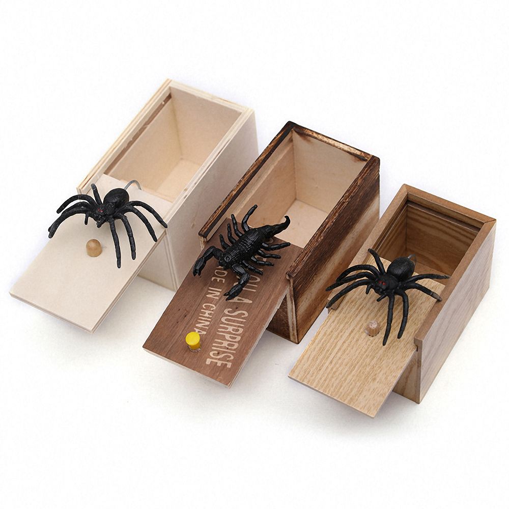 Novelty Prank Scare Spider Box Wooden April Fool's Day Surprise Lifelike Practical Joke Trick Play Scare Toy Gag Kids Funny Toy
