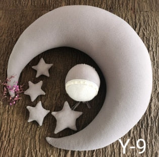 Newborn Photography Props Moon-shaped Pillows With 4 Stars Matched Hats Baby Photo Shoot Accessories Creative Props New Arrival