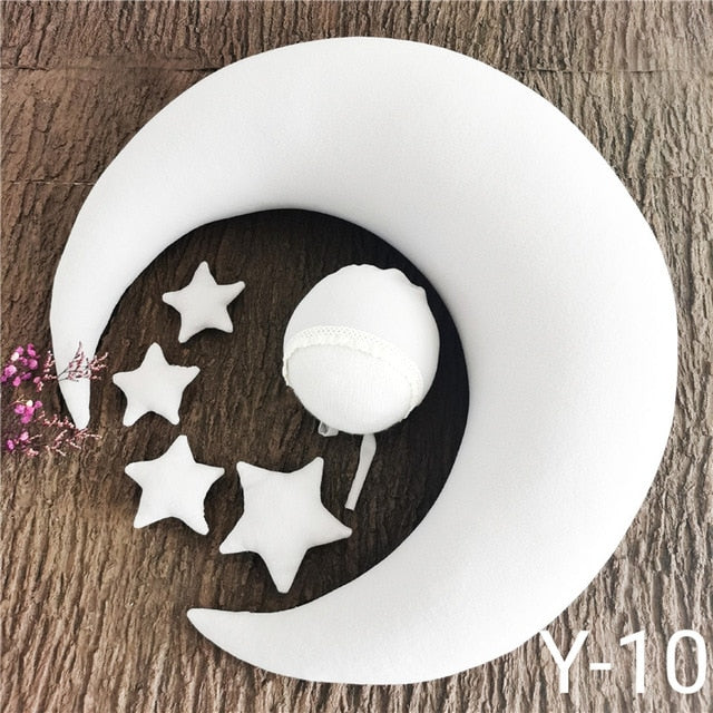 Newborn Photography Props Moon-shaped Pillows With 4 Stars Matched Hats Baby Photo Shoot Accessories Creative Props New Arrival