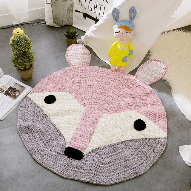 REGINA Cute Animal Shape Kids Carpet Hand Knitted Fox Rabbit Cat Pattern Soft Round Rug Thick Picnic Mat Home Baby Crawling Pad