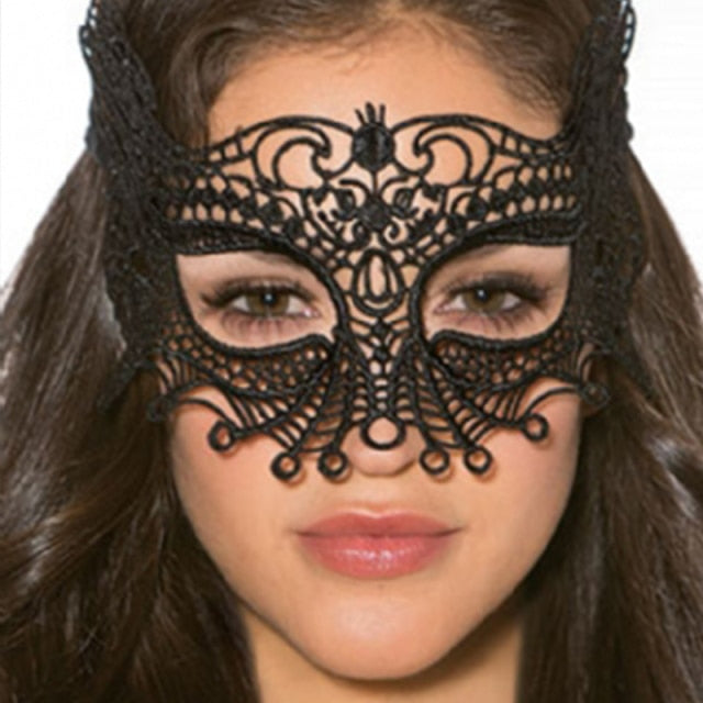 Comeondear 1 Piece Halloween Cosplay And Party Lace Eye Mask Sexy Lady Cutout Eye Mask For Masquerade Party  Fancy Dress Costume