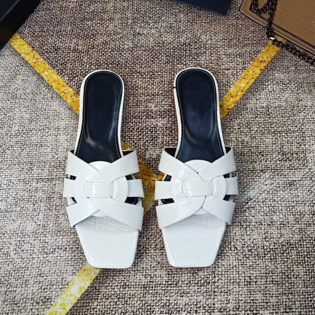 Designer Shoes Women Luxury 2021 Brand Logo Flat with  Slippers Shallow  Sandels for Women Summer  Plus Size 41 Ladies Slipper