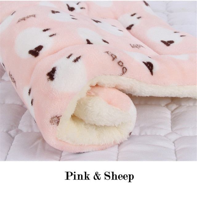 Dog Mat Dog Bed Thickened Pet Cat Soft Fleece Pad Blanket Bed Mat Cushion Home Portable Washable Rug Keep Warm Pet Supplies