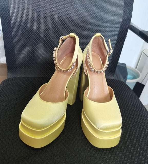 2021 New Ladies Sandals Summer Shoes Sexy Thick High Heels Thick Platform Buckle Crystal Dress Party Wedding Shoes Woman Pumps