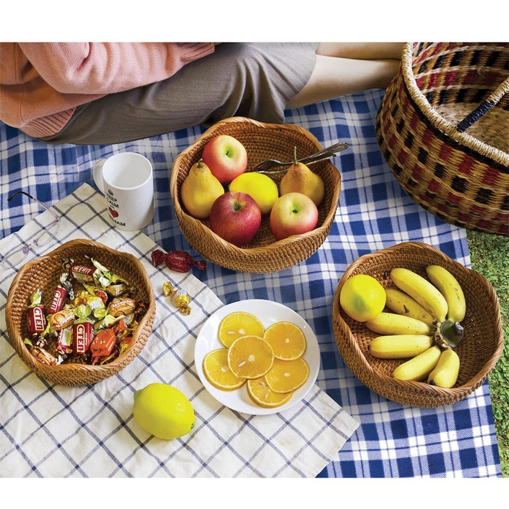 Rattan Wicker Woven Display Bowl for Fruit, Food, Bread Serving Basket | Rustic Circular Straw Tray Basket Storage Decorative (Flower Shape)